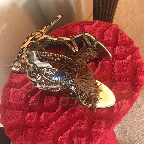 Like NEW Sam Edelman Calf Hair leopard Sandals - Picture 4 of 7